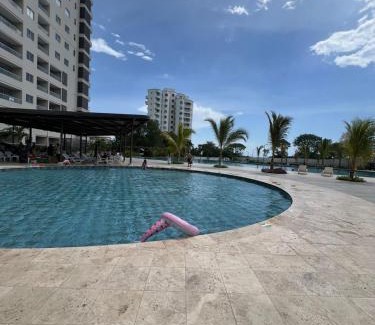 Soacha Apartment | New luxury oceanfront apartment in the Colombian Caribbean, Floor 21 Santa Marta