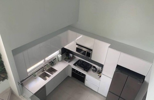 Dominicus Condo | NEW Luxury Penthouse with Jacuzzi and BBQ!