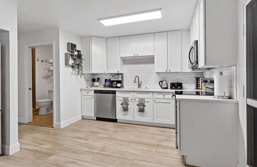 Bayshore Beautiful House | New! Luxury Townhome by Bayshore Blvd in South Tampa!