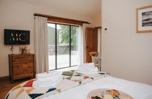 Bellerby House | New! Mains Lane Barn - Peaceful Countryside Stay