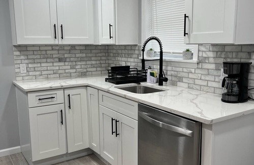 Bogota Apartment | NEW MODERN 1 BEDROOM APT MINUTES FROM NYC!