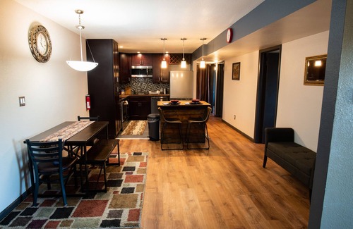 Gunbarrel Condo | NEW! Modern Condo w/Patio, 6 Miles to Dtwn Boulder