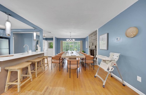 Liberty House | NEW! Modern Luxury Home- Lake Access!