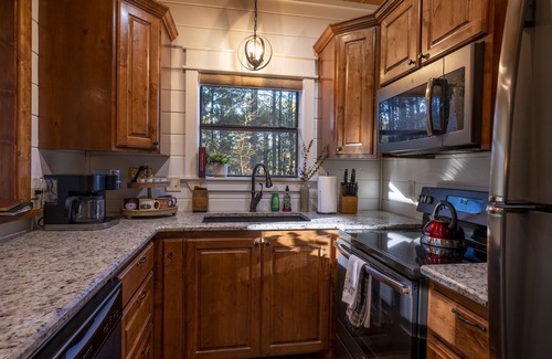 Broken Bow Cabin | NEW OWNER SPECIAL! Private, relaxing, family cabin | Kiss An Angel