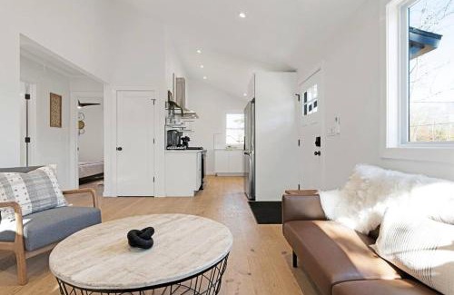 New Paltz House | New Paltz Zen Wellness Cabin w/Hot Tub