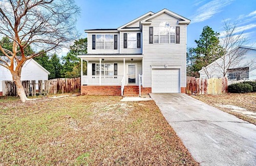 Huntcliff House | NEW Peaceful Retreat near Ft Jackson & Downtown!