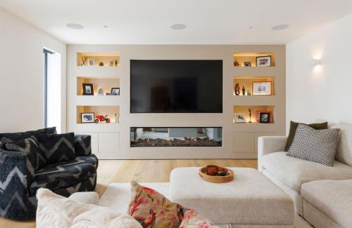 Chichester House | New Property, A Luxurious New Home In Bosham