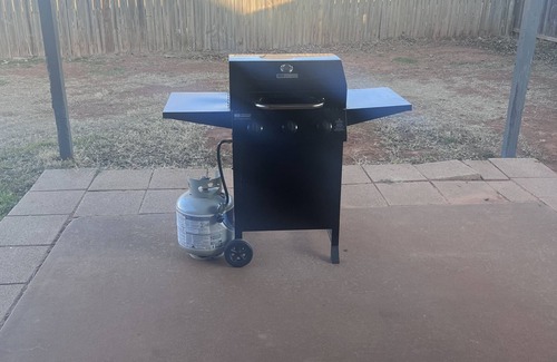 Enid House | New Remodel 3BD/2Bath Weekly/Monthly Discounts available
