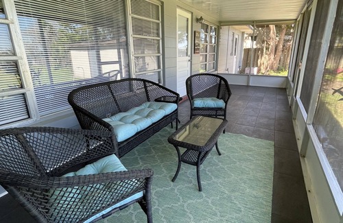 Winter Haven House | New remodeled Lakefront Vacation Home on the Chain of Lakes in Winter Haven