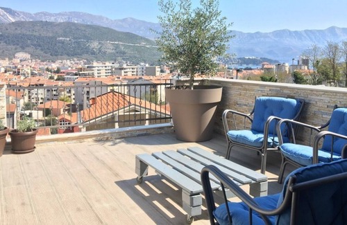 Bijeli do Apartment | New renovated apartment with a big stunning terrace!