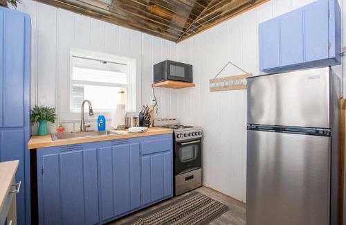 Greenbush Cabin | New renovated bathroom & new roof - Lake Huron 3!