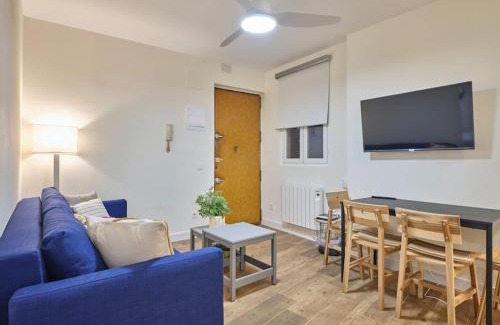 Adelfas Apartment | NEW Retiro recién reformado 10 min en metro a Sol, hasta seis personas