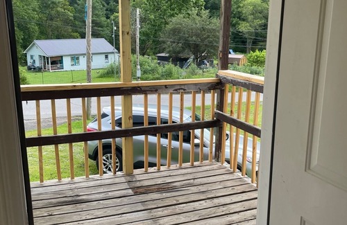 Victor House | New River Gorge! Cozy 1 bedroom