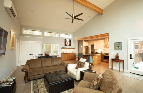 Chicago Park House | New Rollins Lake Retreat