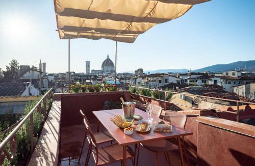 Santa Croce Apartment | NEW Rooftop Wonder Terraces Apartment