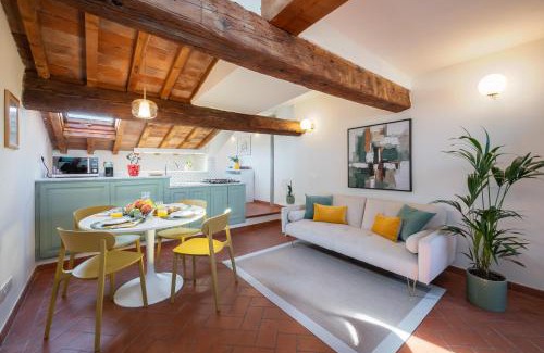 Santa Croce Apartment | NEW Rooftop Wonder Terraces Apartment