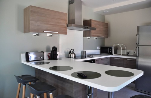 Roussillon Cottage | New ROUSSILLON: Seasonal Rental St. Louis John's Wort