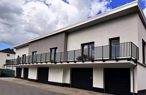 Wickede Apartment | New Ruhrtal Apartment 3 with air conditioning, balcony