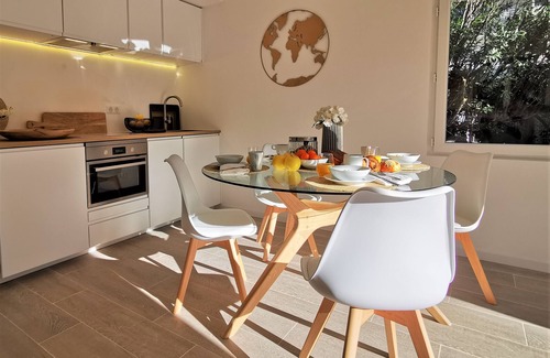 Golfe Juan Apartment | NEW ! Sabaï Riviera 2 CH 2 bath 200m² terrace garden 6 people Beaches 300m