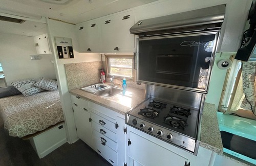 St. Anthony RV Rental | *NEW* Sand Dunes Vintage Camper ~Sand Hills Resort
