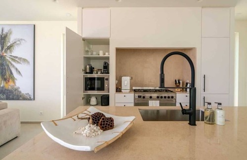Aldeia Condo | New Sea View Villa, Heated Pool,Rooftop Jacuzzi