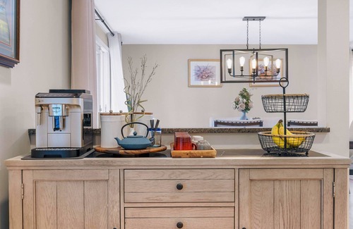 Mashpee House | New Seabury Home w/golf course view. Salted heat pool & mins to the beach!