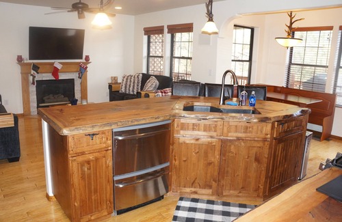 Kachina Village Cabin | NEW! Ski+Golf+Fishing! Cabin with fire pit, billiards, air conditioning, views!