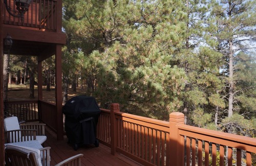 Kachina Village Cabin | NEW! Ski+Golf+Fishing! Cabin with fire pit, billiards, air conditioning, views!