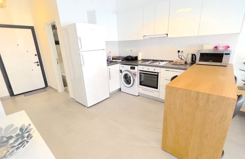 Trikomo Apartment | New spacious apartment 1 + 1 luxury class in the best beach complex