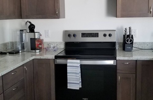 Wenatchee House | New & Spacious Townhouse Unit Enn