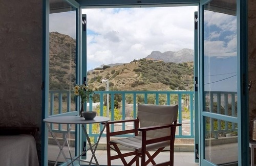 Minoa Pediada Apartment | New stone house near the beach