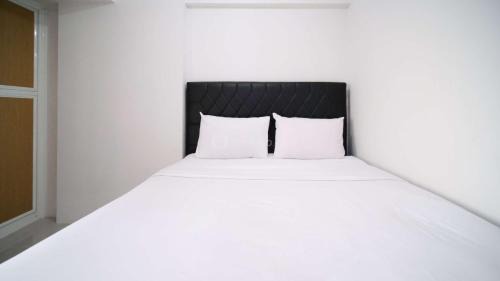 Sidoarjo Apartment | New Studio Apartment with Strategic Location at Suncity Residence By Travelio