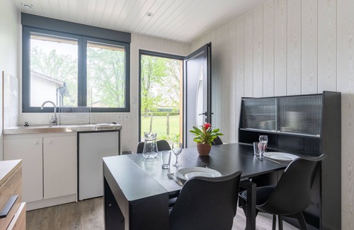 Parentis-en-Born Apartment | New Studio for 2 in Parentis-en-Born – Cleaning Included