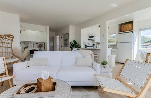 Avila Beach Condo | NEW! Sun-Drenched Coastal Retreat: Luxe 2-Bed Condo Walkable to Avila Beach!