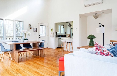 Cragsmoor House | NEW: Sunny Family Cabin Near The Best Hiking Trails