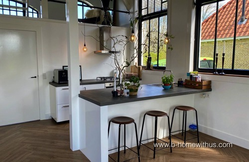 Peins House | NEW: The former small church was transformed into a beautiful apartment