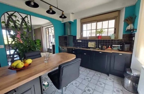 Banne House | New 'The pretty house in Banne' 3 rooms, heated swimming pool, wifi, quiet
