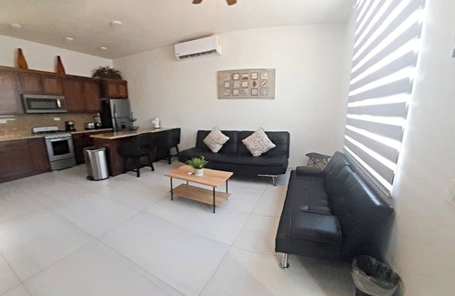 Oriente Condo | New Town Condo Casamar 3 near the beach