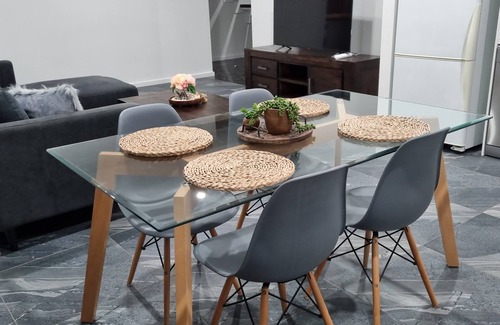Christies Beach House | New town house 5 min from the beach!