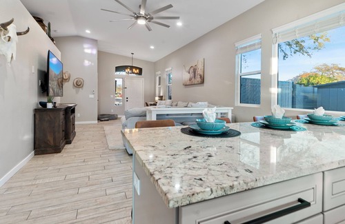 Tatum Ranch House | NEW - Tranquility on Tatum - Rising Realty Rentals