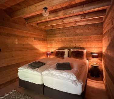 Oisterwijk House | New Unique Treehouses with hot tub in Oisterwijk