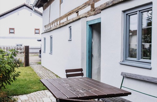 Schernfeld House | NEW! Vacation apartment Beim Kirschschuster