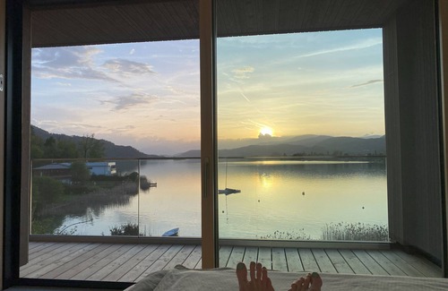 Poertschach am Woerthersee House | *New* Villa Über-See with private lake access