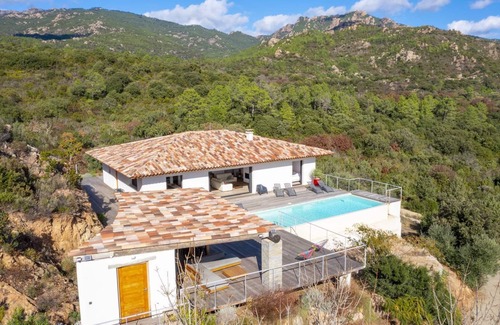 Porto-Vecchio House | NEW Villa sea view 4 bedrooms HEATED SWIMMING POOL