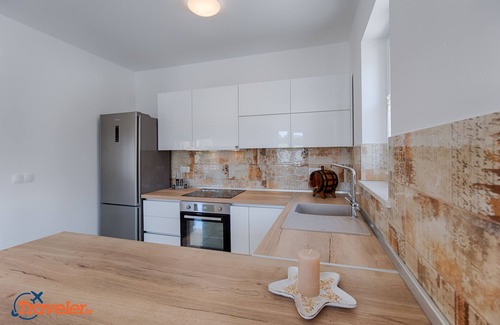 Pinezici Villa | New villa with pool, beach, quiet location - TRAVELER Reiseburo Krk - ID 2140