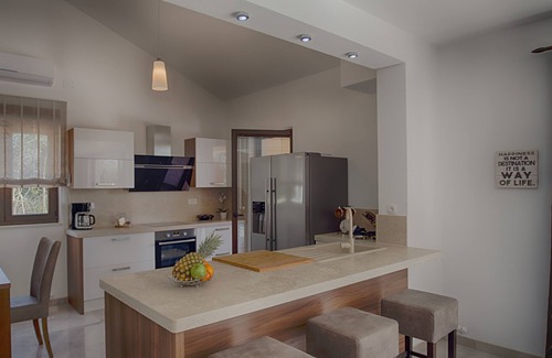 Pinezici Villa | New Villa with pool, beach, sea view, -TRAVELER Reisebüro Krk - ID 2168
