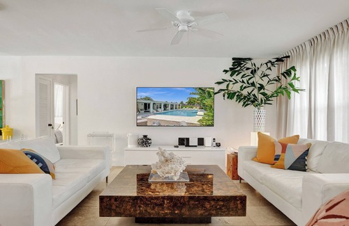 North Corals House | New! Waterfront Heated Pool, Fishing Pier, Designer Touches, 2mi to Beach