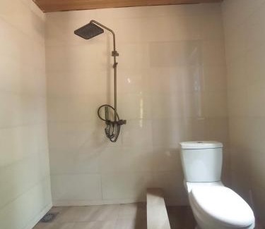 Larabanga Hotel | New Watergate Lodge, Mole Park