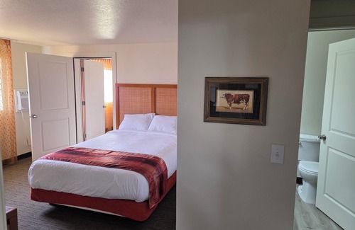 Fillmore Hotel | New Western Inn & Suites