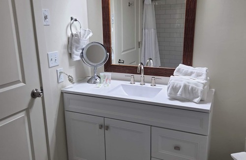 Fillmore Hotel | New Western Inn & Suites